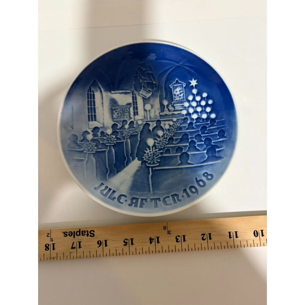 Vintage 1968 Bing and Grondahl christmas plate Jule Aften (christmas eve) plate